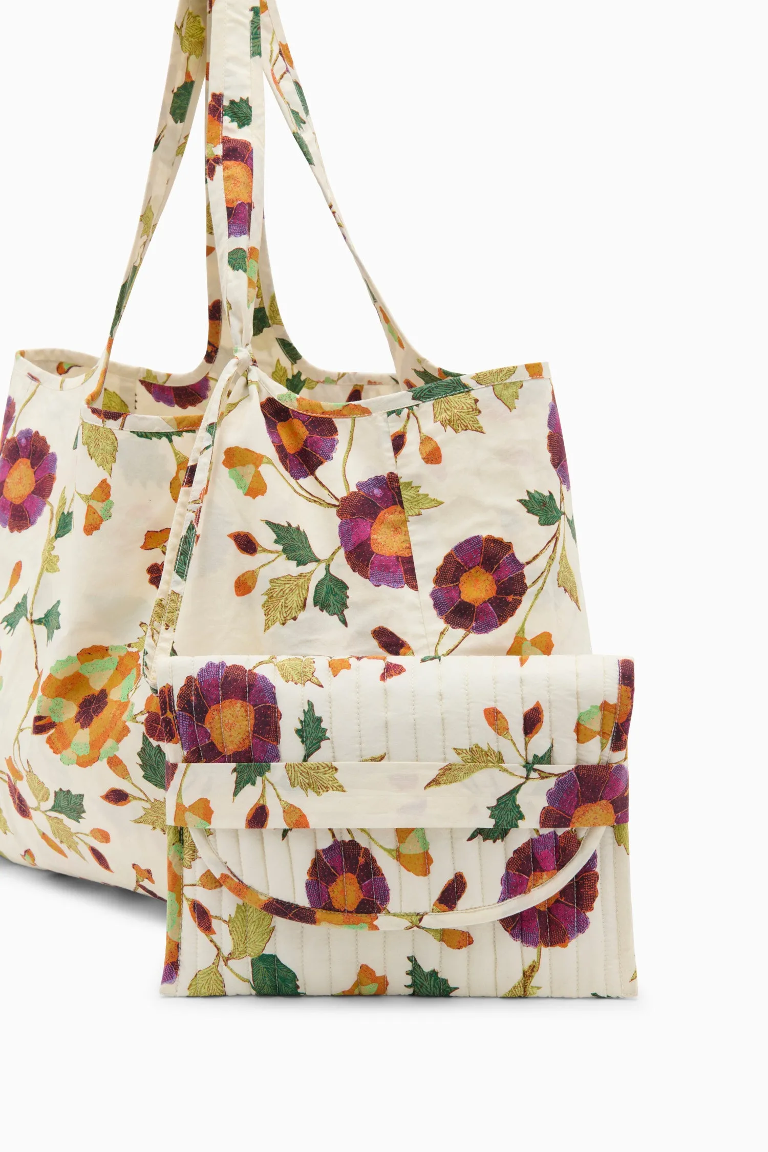 Kamari Tote - White Iris