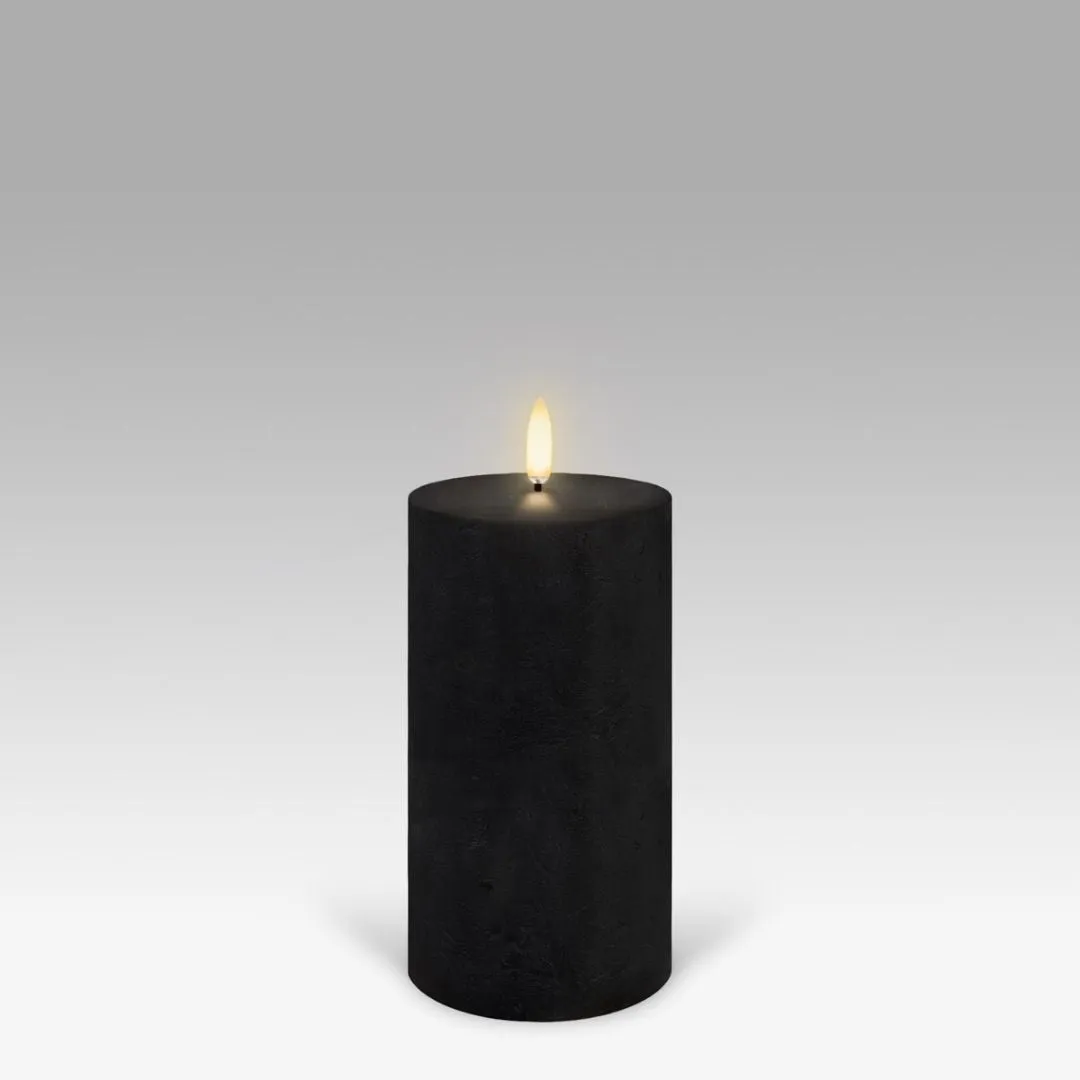 LED Pillar Candle: Matte Black - 7.8x15.2cm