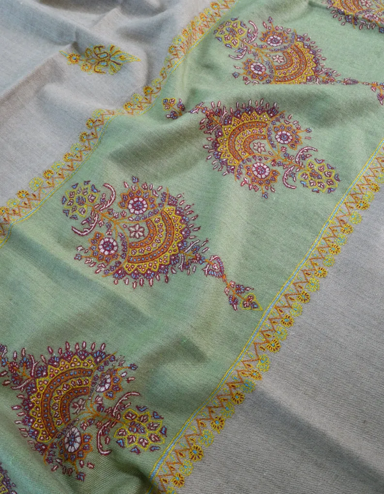 Natural & Light Green Pashmina Shawl with Sozni 5407