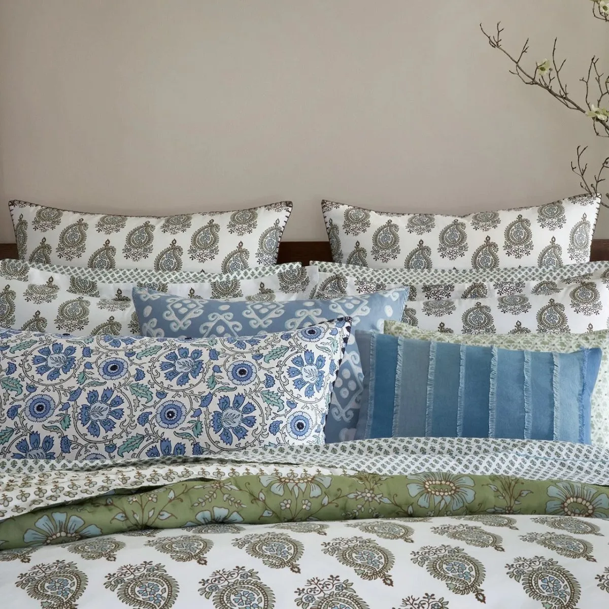 Nilay Leaf Organic Duvet Covers by John Robshaw