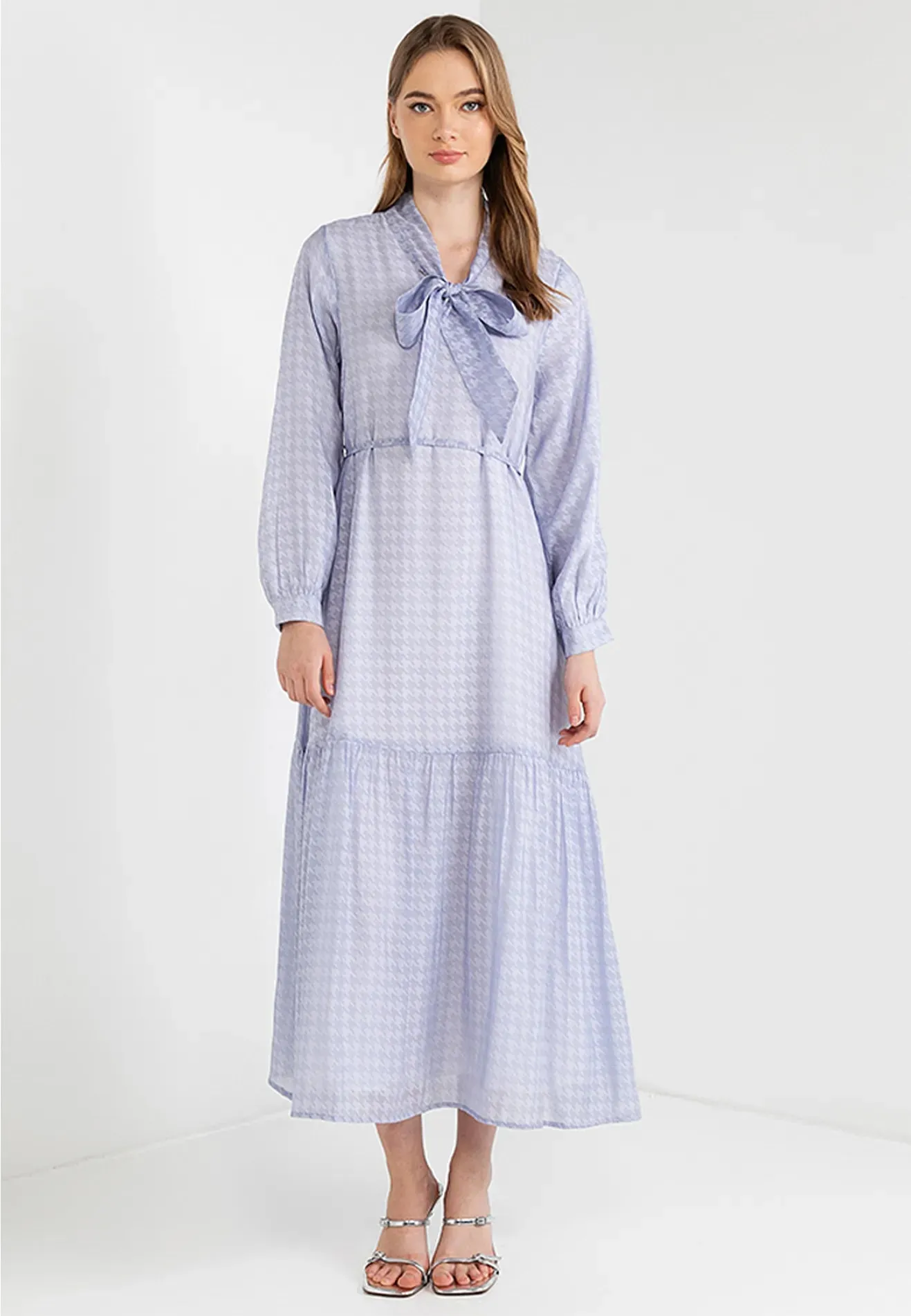 Ribbon Tie Houndstooth Maxi Dress