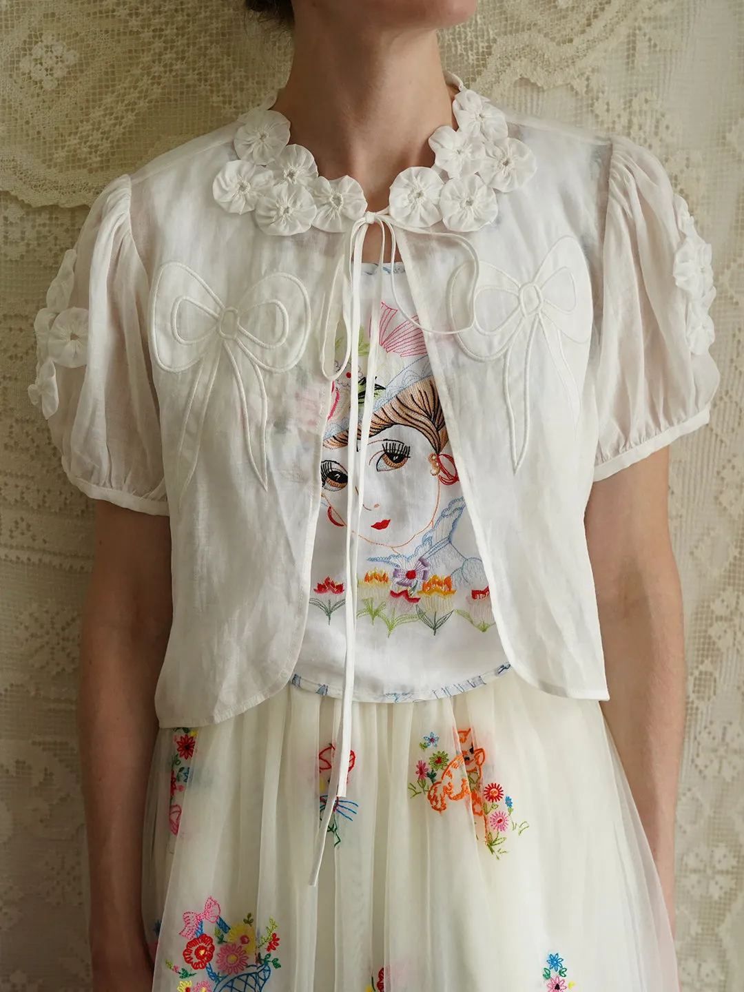 Unlogical Poem Retro Elegant Embroidered Short Vest