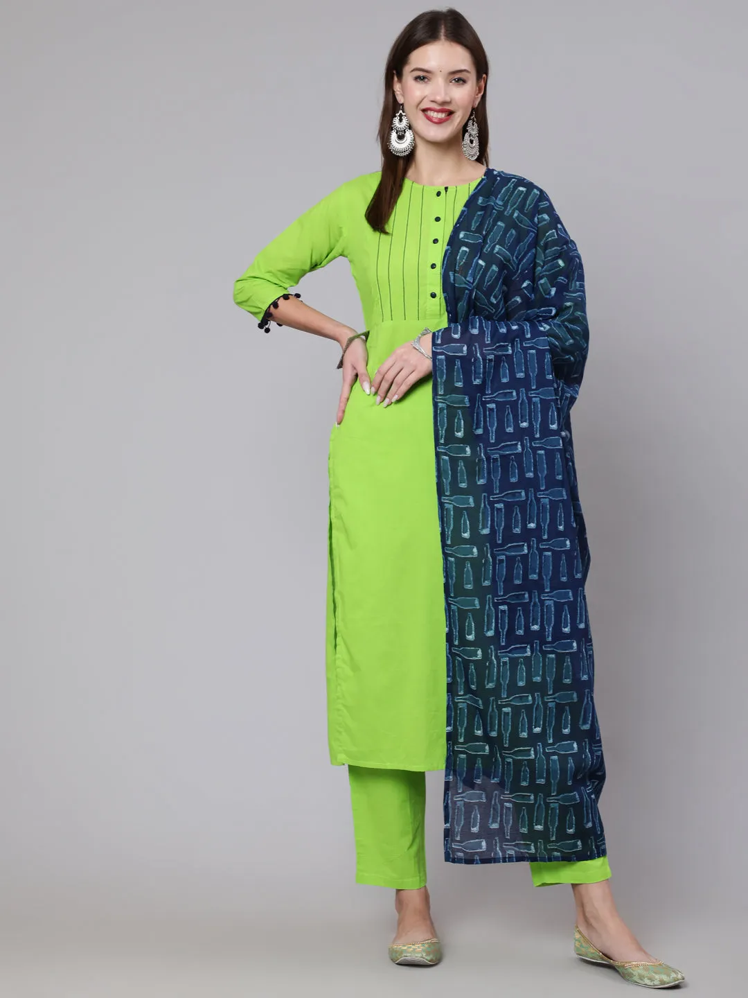 Women Green Solid Kurta And Trouser With Printed Dupatta